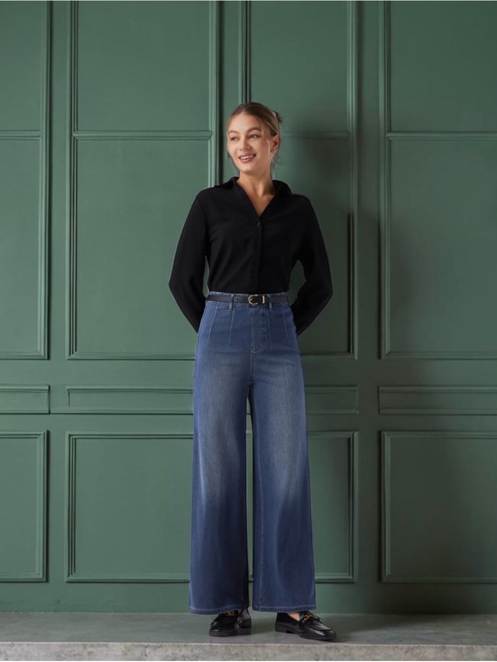 Halara High Rise Wide Leg Pull On Jean Pants. Size : Medium ( Tall )